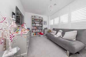 THE HAWTHORNS- click for photo gallery